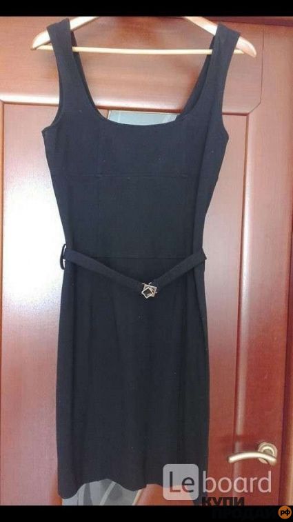 Продаю: Платье сарафан футляр по фигуре в обтяжку новое чёрное женское Eureka Италия оригинал размер 44 46 М S/M ткань плотная стрейч стретч мягкая есть...