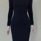 Продаю: Платье футляр по фигуре чёрное новое ( без бирки ) размер М 46 44 ткань плотная мягкая стретч качество супер мягкое рукава бархат как фонарики...