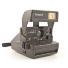 Продаю: Polaroid 636 Close Up - самая популярная пленочная фотокамера для моментальной фотографии, производилась компанией Polaroid в 90-х. Минимум...