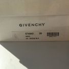 Продаю: Туфли новые женские чёрные замшевые Givenchy Италия оригинал размер 39 замша натуральная внутри кожа на платформе скрытой 1.5 см каблук шпилька...