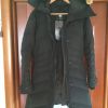Продаю: Куртка пуховик парка новая женская Canada Goose размер 46 М копия люкс 1-1 цвет черный мех на капюшоне ( капюшон большой мех съемный регулируется и...
